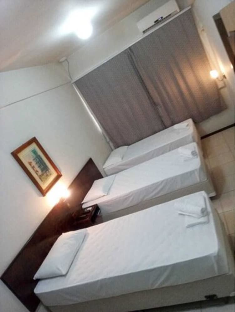 Standard Room, 2 Twin Beds - Photo 1