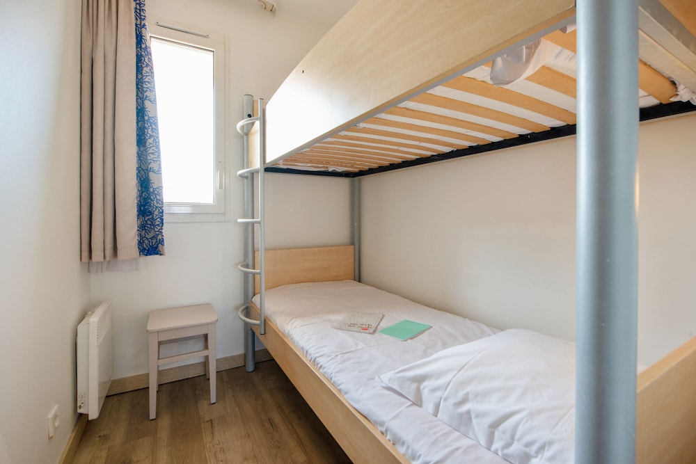 Apartment 6 people - 1 bedroom + 1 sleeping alcove - Hot tub - Terrace - Air conditioned - Port view