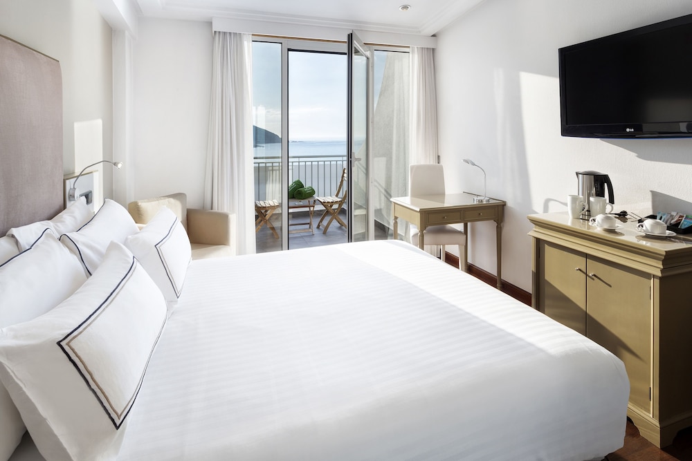 Melia Room, Room, Terrace, Sea View - Photo 1