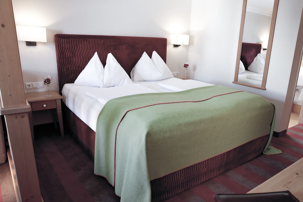Superior Double Room (Junior Suite)