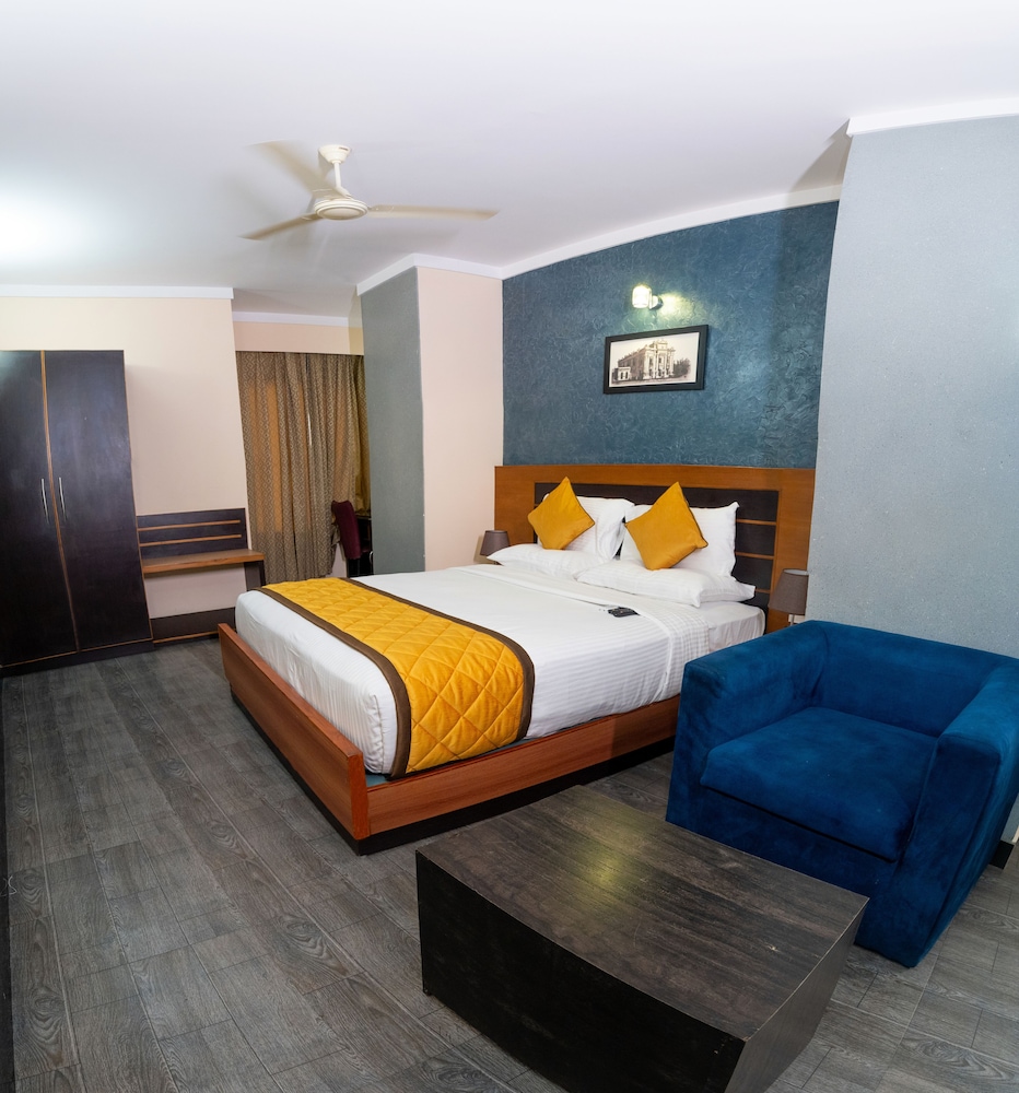 Executive Room photo 1