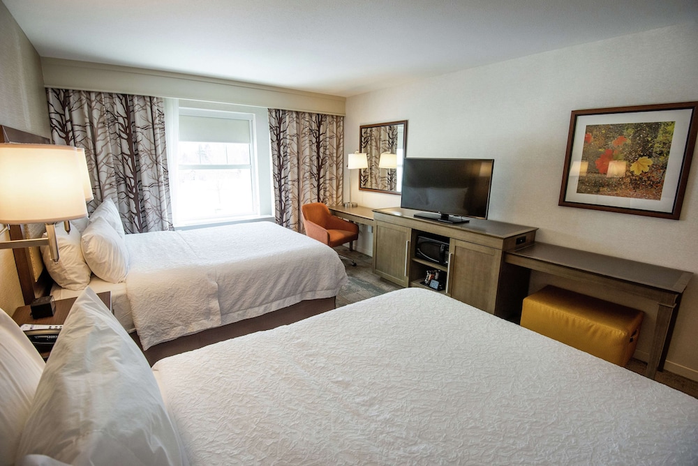Room, 2 Queen Beds, Accessible, Non Smoking (Hearing)