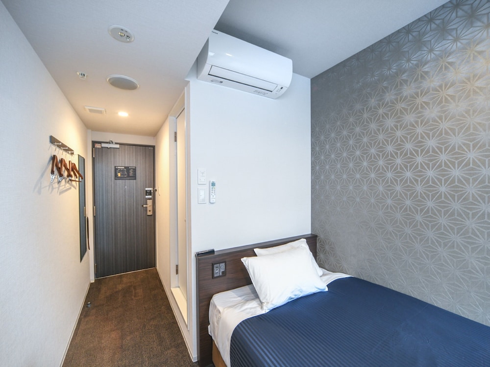 Single Room, Smoking - Photo 2