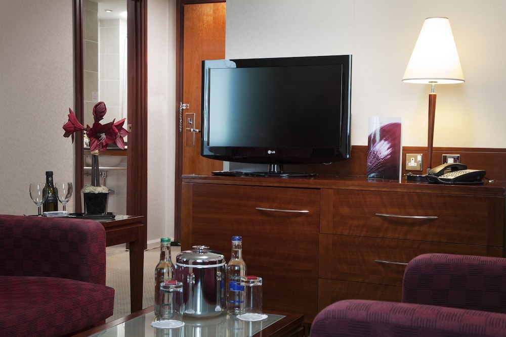 Junior Suite, 1 King Bed - Photo 3