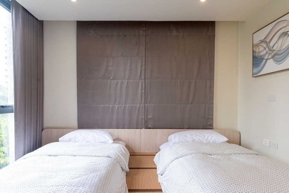 Room 202