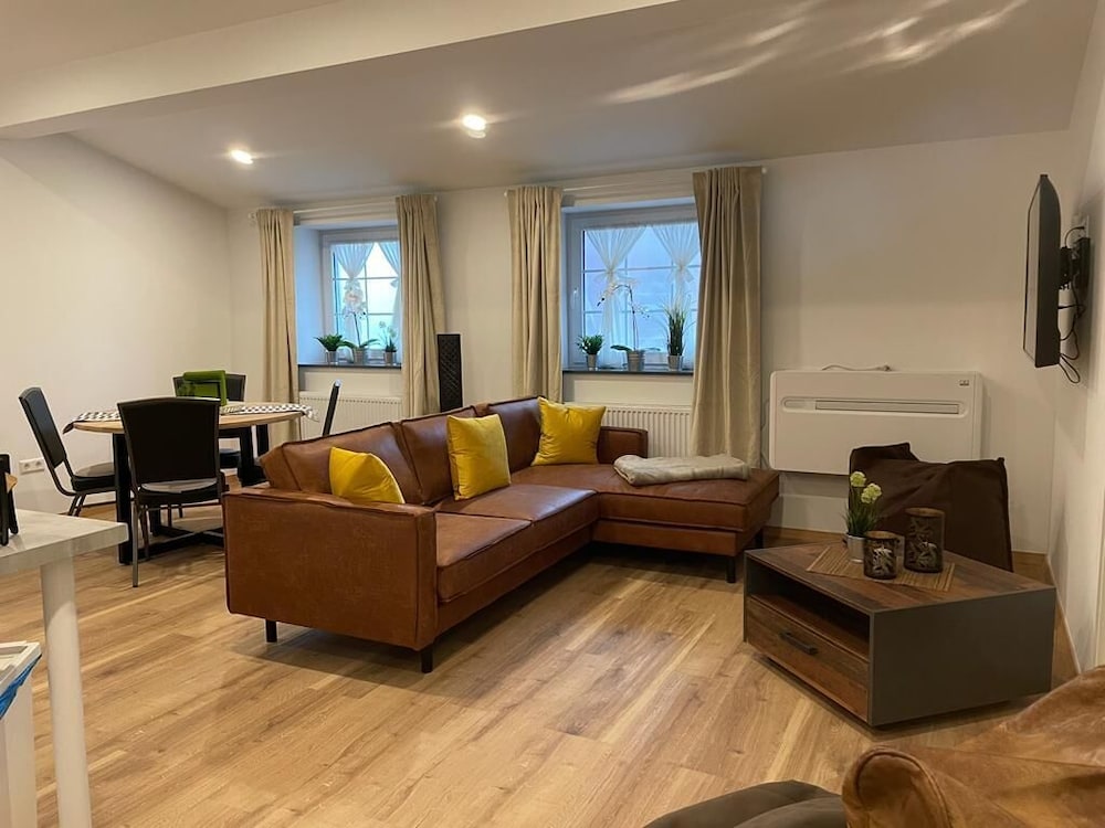 Comfort Suite photo 1