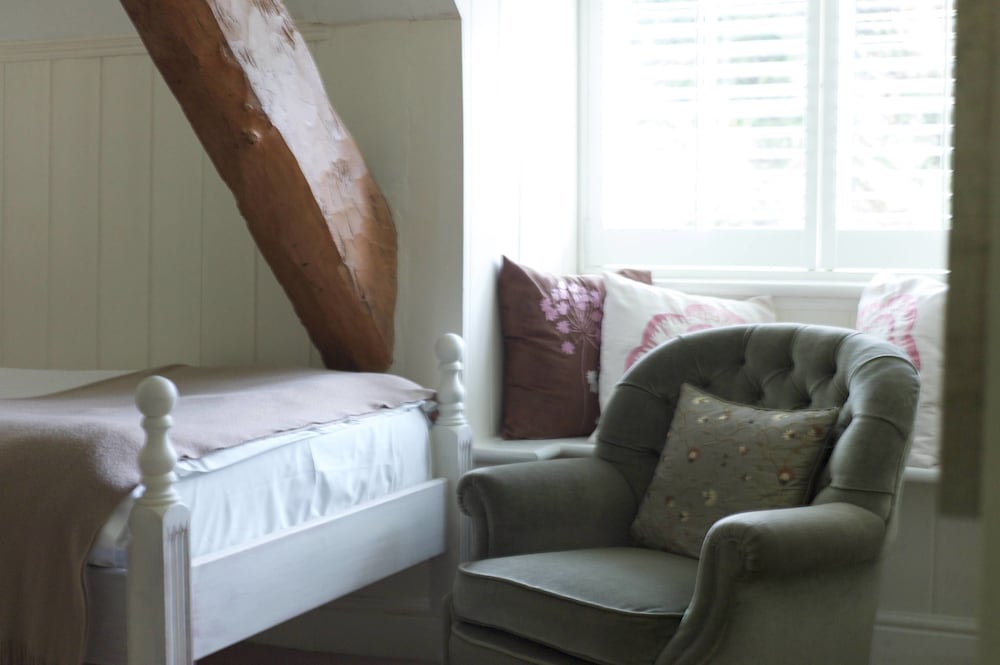 Classic Twin Room - Photo 1