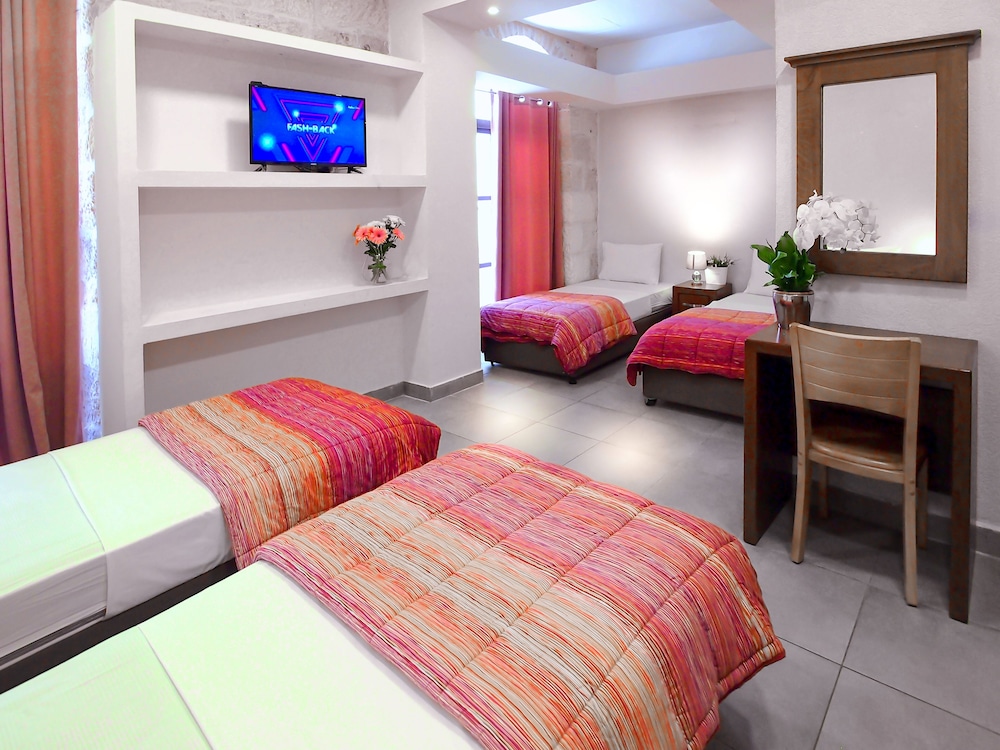 Quadruple Room, Multiple Beds