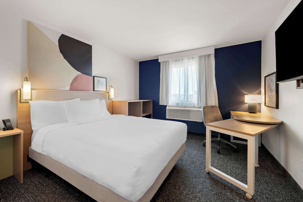 Spark by Hilton Norfolk, Billede 6