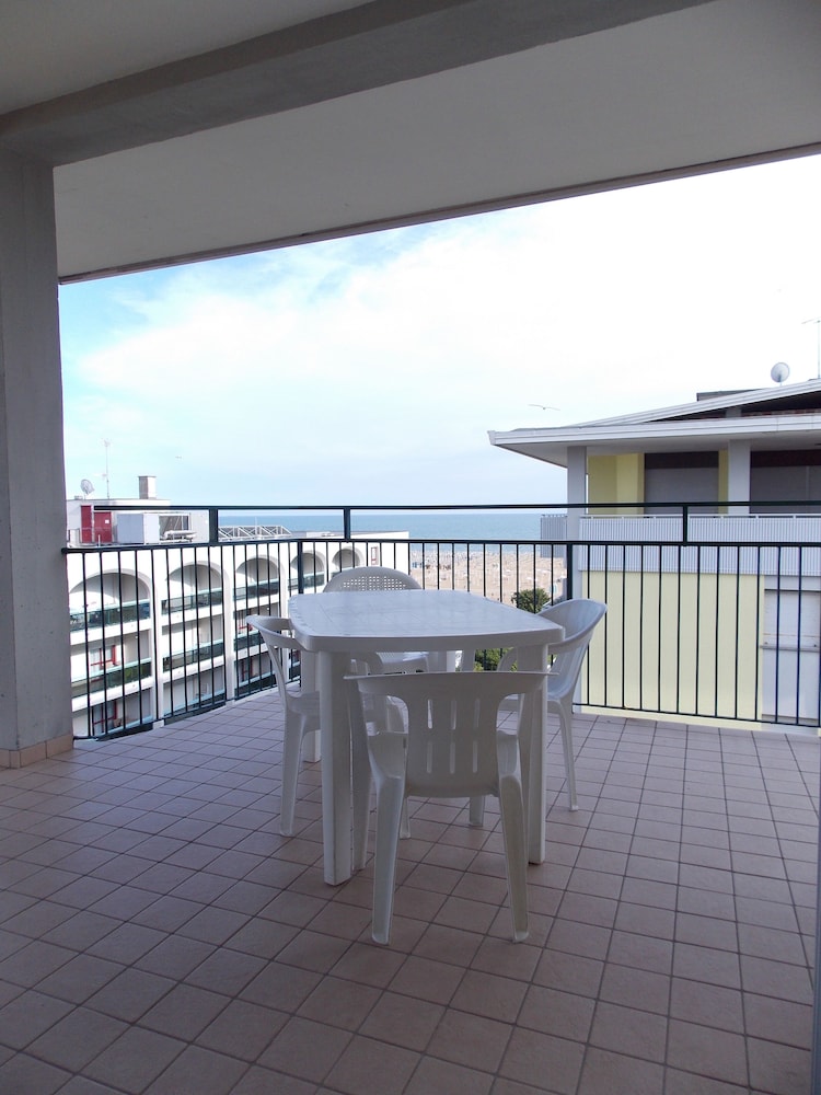 Apartment, 2 Bedrooms, Balcony, Ocean View