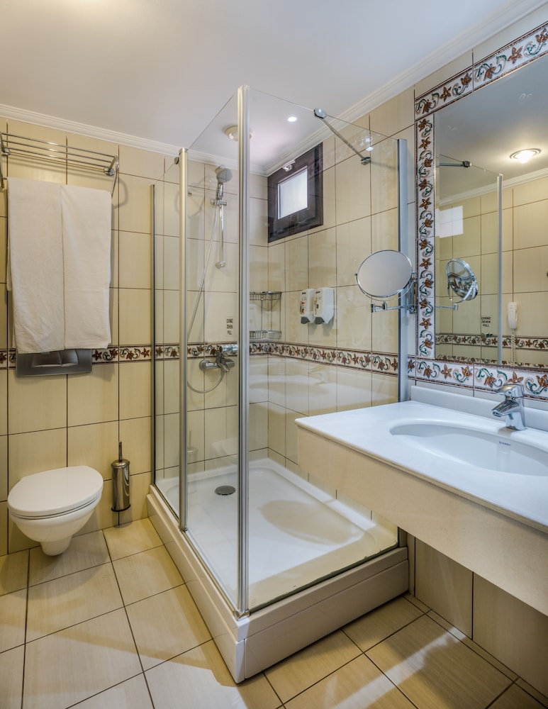 Standard Double or Twin Room, Garden View photo 2