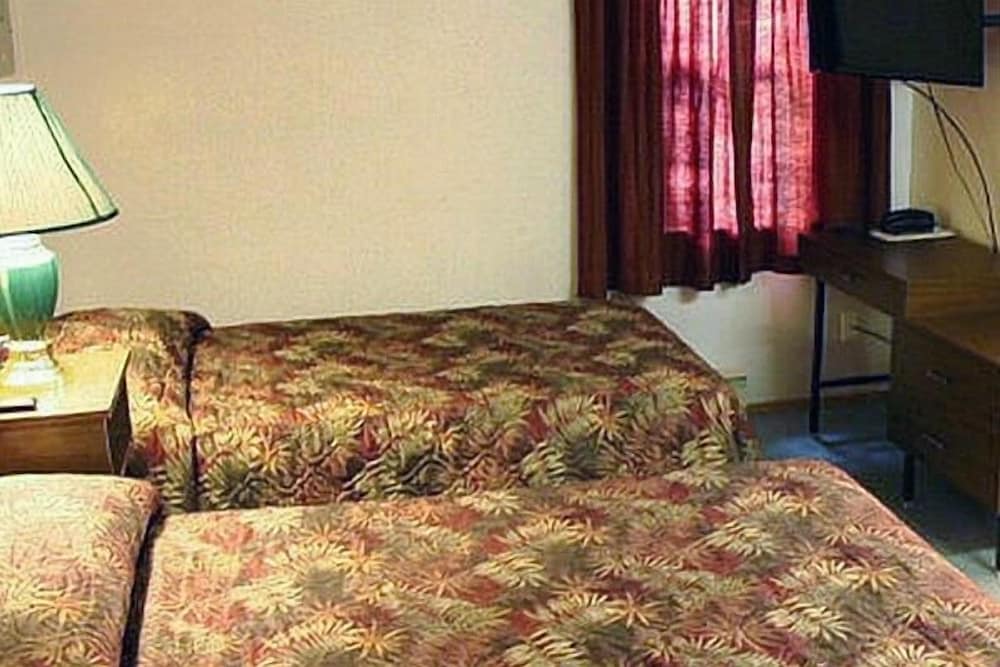 Deluxe Double Room, 2 Double Beds photo 2