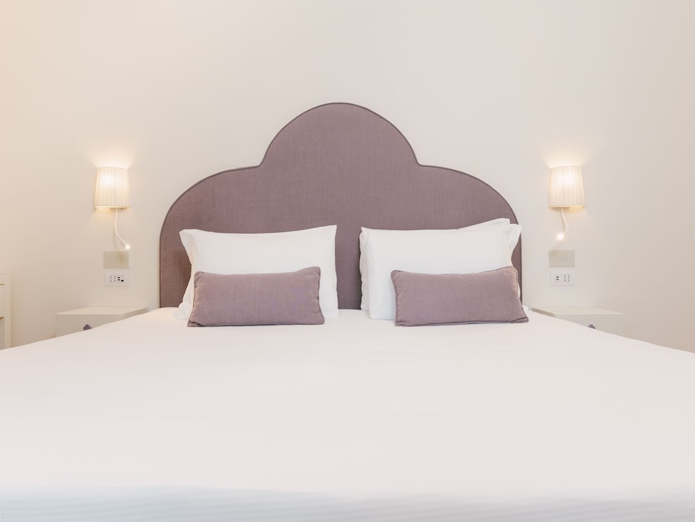 Signature Room