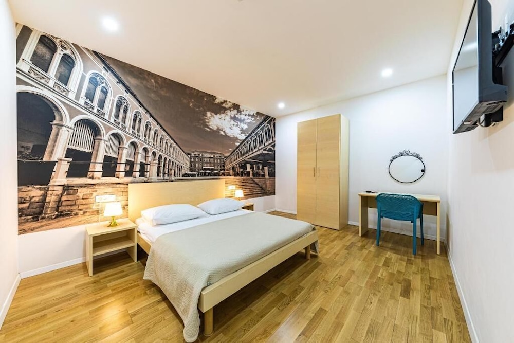 Classic Double Room Part 1
