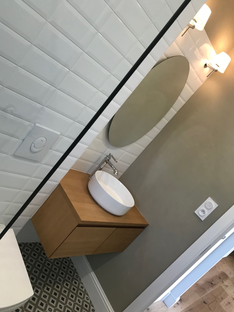 Deluxe Apartment, Ensuite - Photo 11