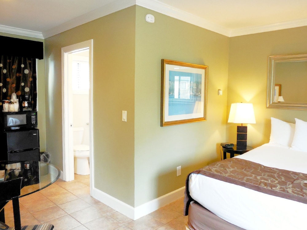 Cottage, 1 Queen Bed - Photo 4