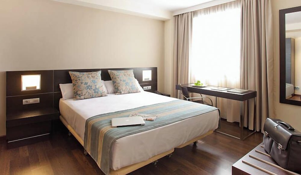 Classic Room - Photo 1