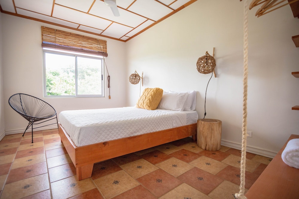 Bungalow Signature, accesso alla piscina, vista montagna