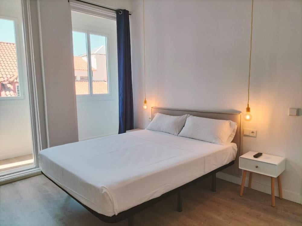 Deluxe Double Room, 1 Double Bed - Photo 9