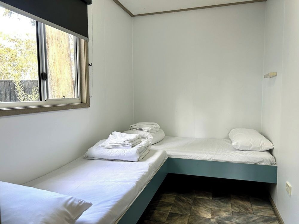 Standard Cabin - Sleeps 4 - Photo 6