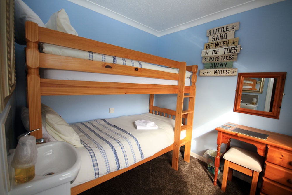 Family Room (For 2 Adults And 2 Children) photo 2