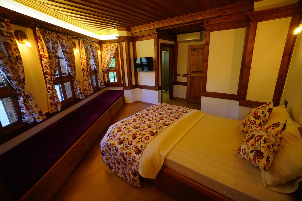 Triple Room photo 2