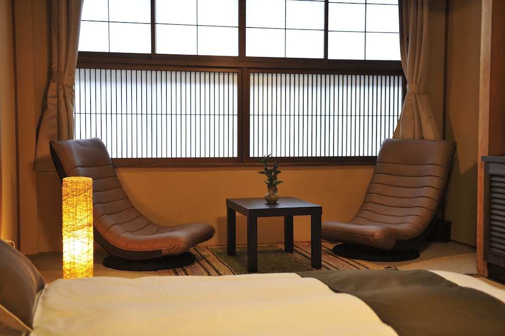 Japanese-Western Style Standard Room with Shared Bathroom and Private Toilet - Non Smoking photo 3