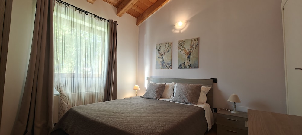 Chalet, 2 Bedrooms, Accessible photo 3