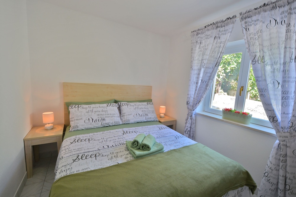 Standard Apartment photo 1