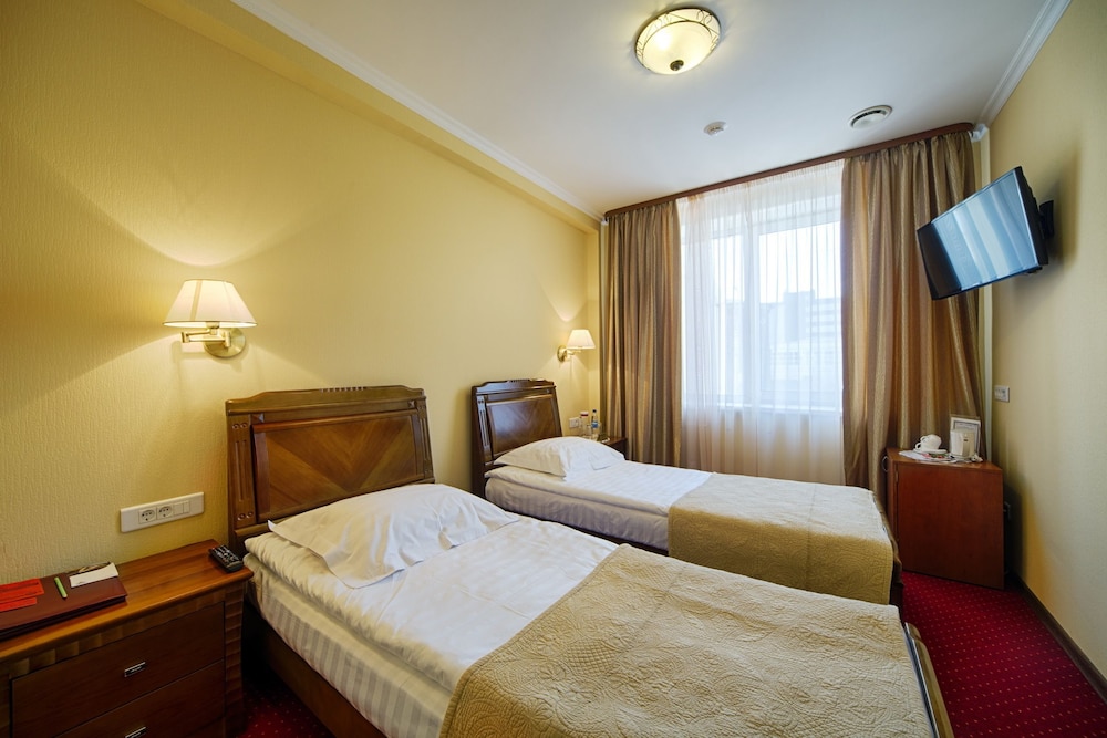 Economy Twin Room