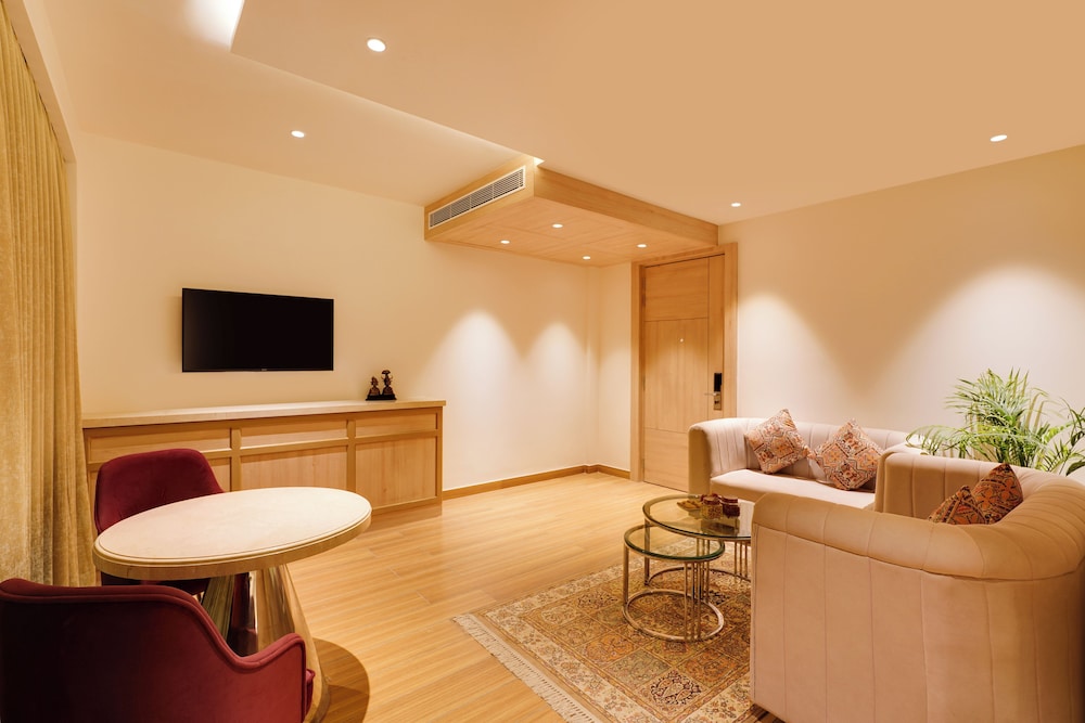 Deluxe Suite