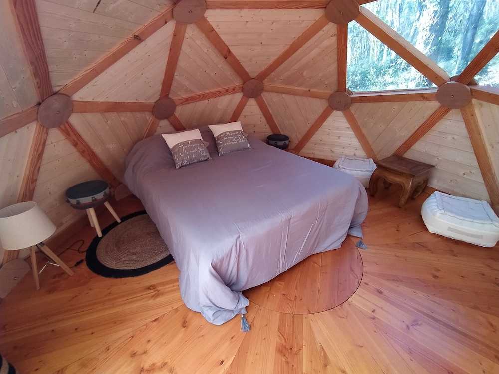 Tree House, 1 Double Bed photo 1