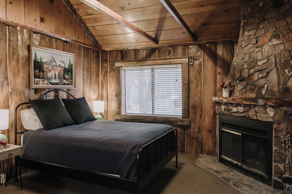 Cabin photo 1