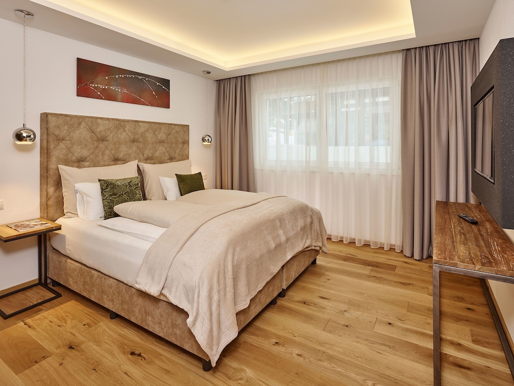 Apartment, 3 Bedrooms, Garden Area A-VITA Living 3 photo 2