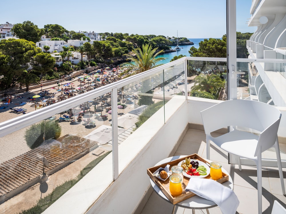 Double Room, Sea View (1 Adult) - Photo 5