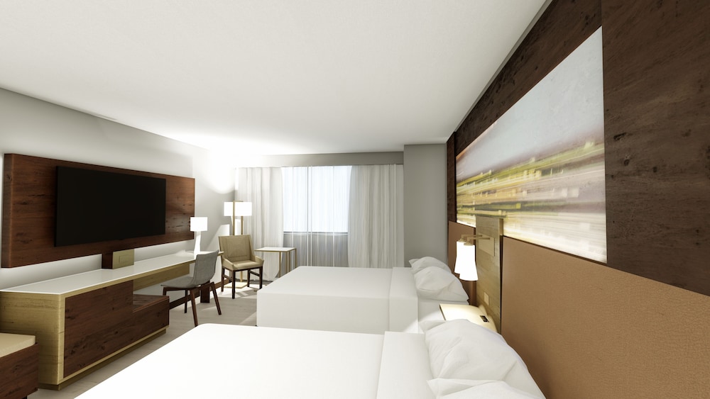 Club Room, 2 Queen Beds - Photo 3