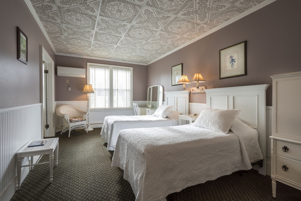 Cherry Blossom Suite photo 2