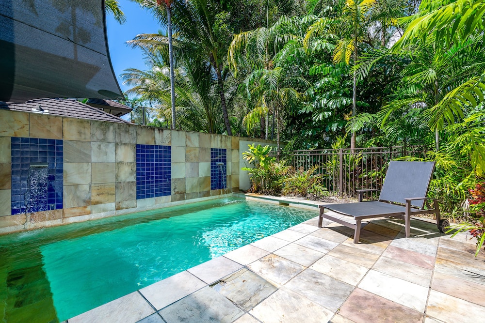 Two Bedroom One Bathroom Plunge Pool