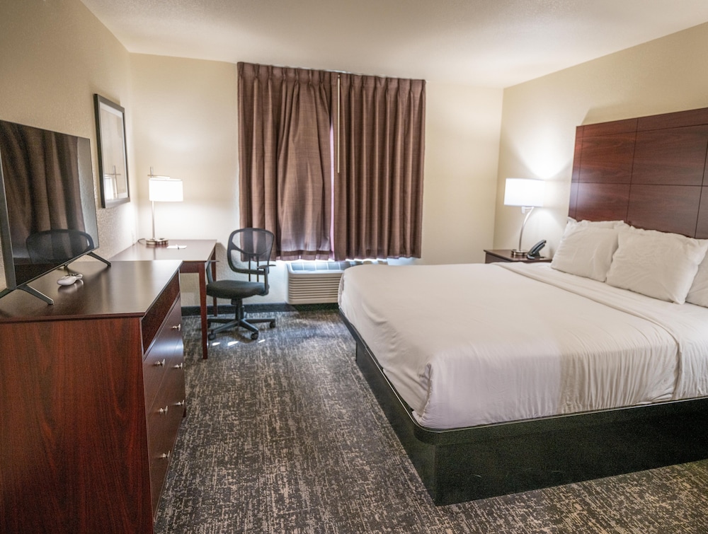 Room, 1 King Bed, Accessible, Non Smoking (Guestroom) - Photo 1