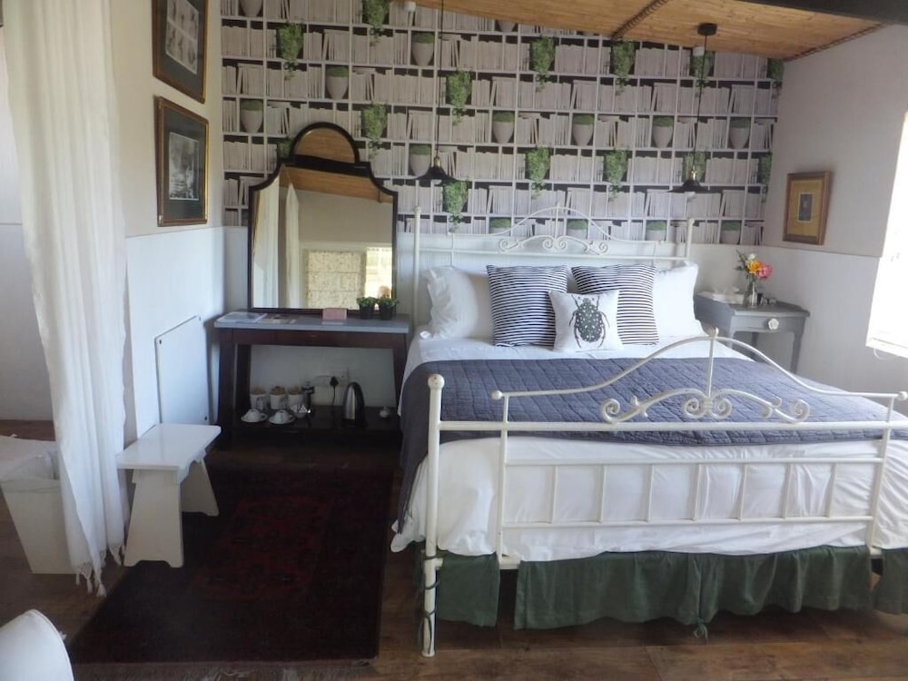 Comfort Room (05)