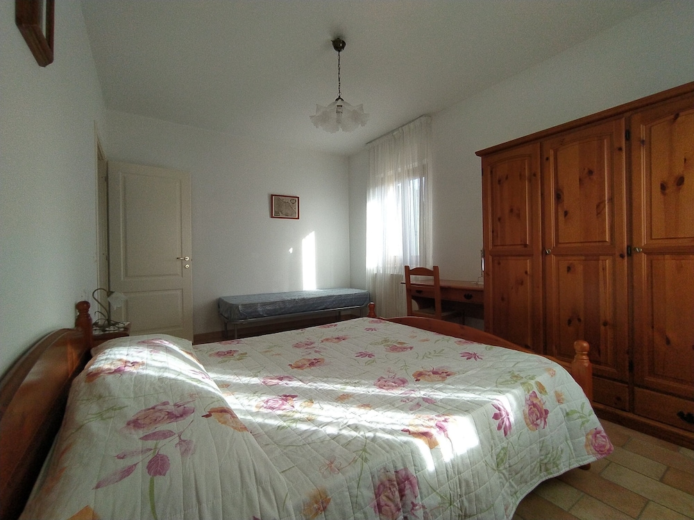 Apartment, 3 Bedrooms, Terrace, Vineyard View (Victoria) photo 1