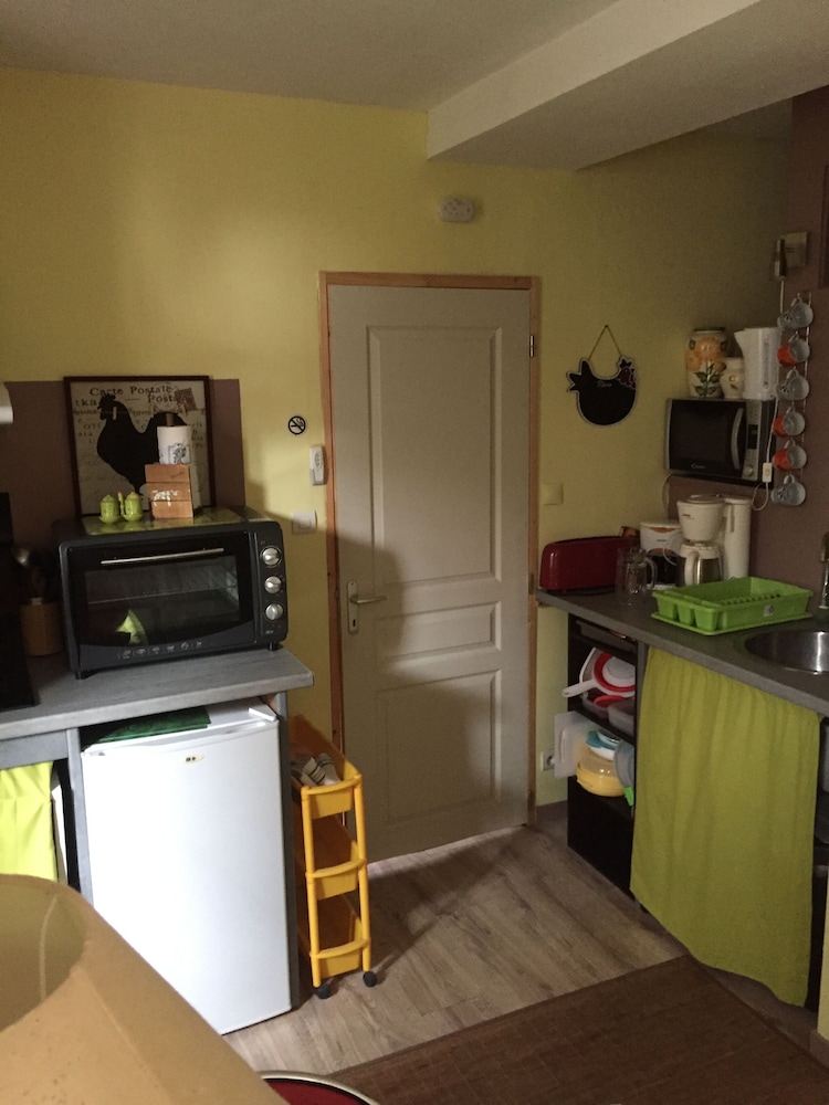 Double Room (Orange) photo 2