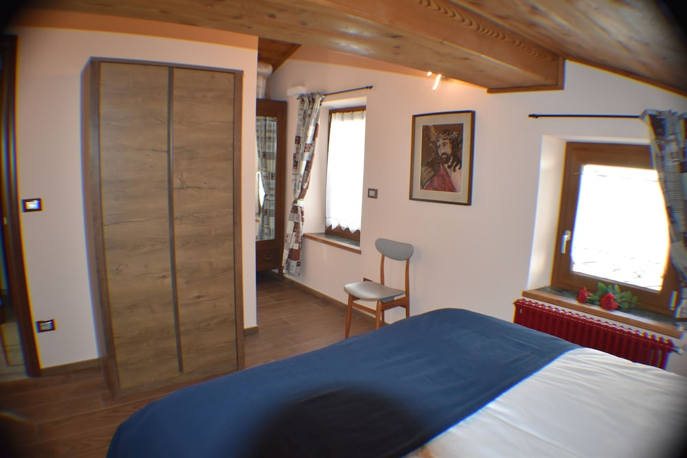 Panoramic Apartment, 1 Bedroom, Mountain View, Annex Building photo 3