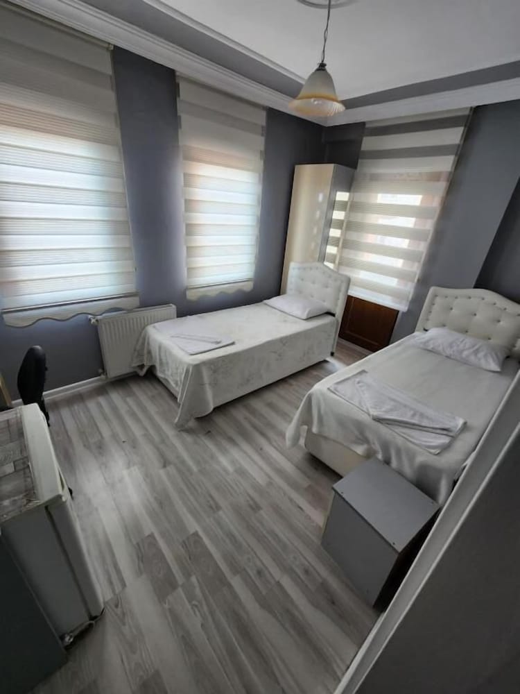 Basic Apartment