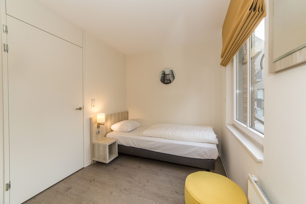 Deluxe Townhome, 3 Bedrooms, Sauna (Burgemeestershuis Luxe) photo 3