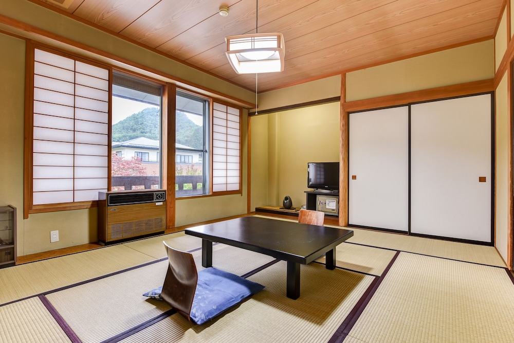 Japanese Style Superior Room, Shared Bathroom photo 2