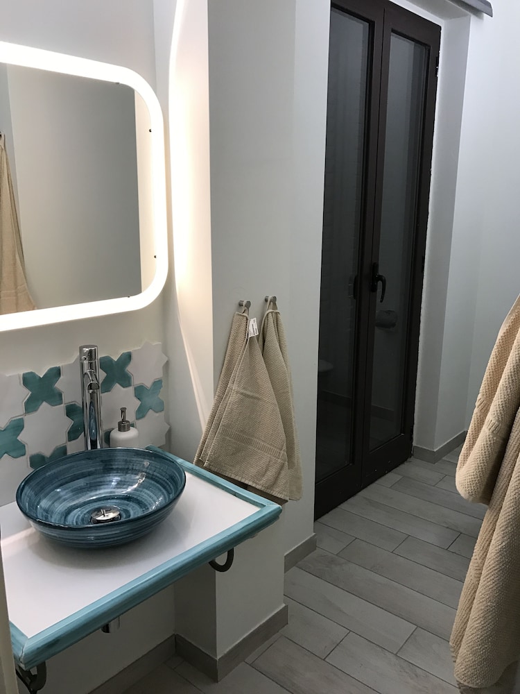 Comfort Double or Twin Room photo 2