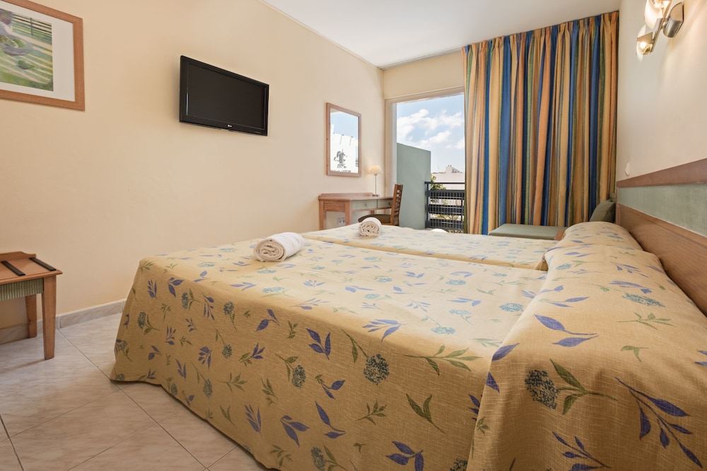 Double Room, 2 Twin Beds photo 3
