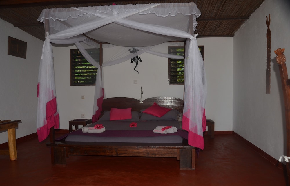 Family Bungalow (5 pax)
