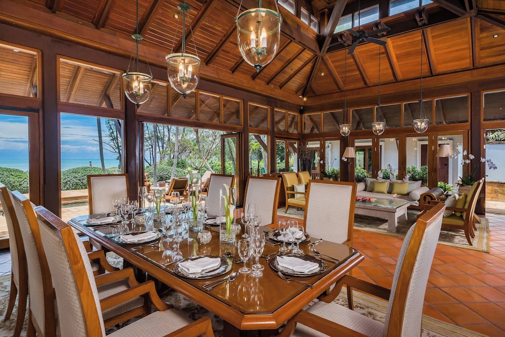 Royal Villa, 2 Bedrooms, Oceanfront - Photo 12